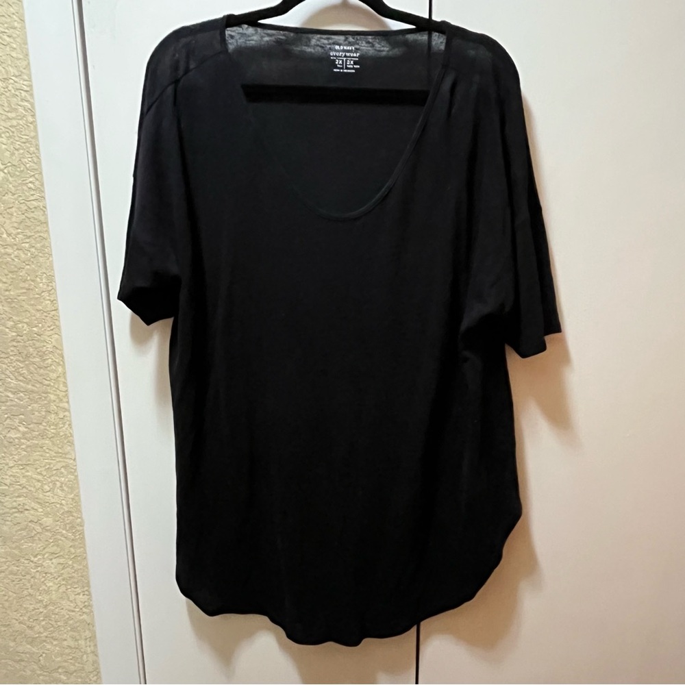 Black Old Navy Sheer Slub Material Tunic Short Sleeve Top